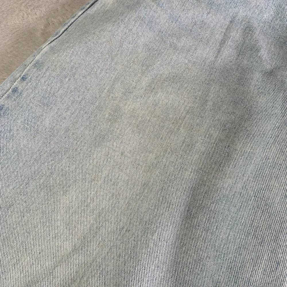 Vintage Levis 560 Jeans Mens 38x28 (Tag 38x30) Blue Light Wash Denim Made In USA